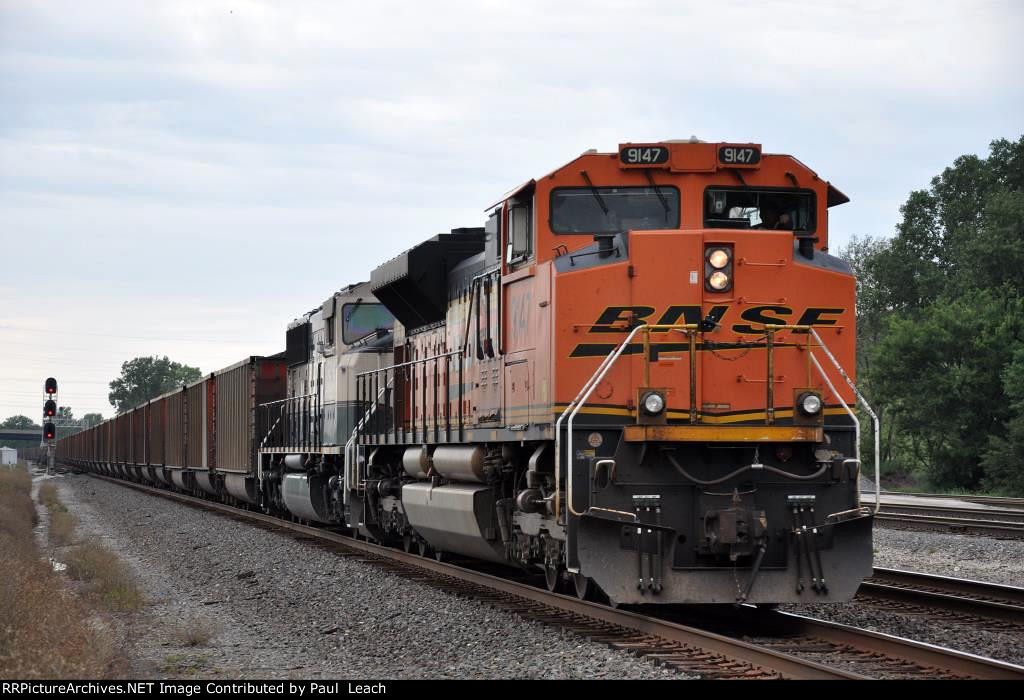 Eastbound loaded coal train